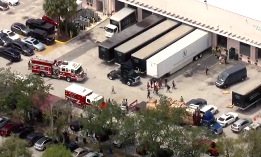 Investigations underway after 2 pest control workers die 3rd critically ill after weekend work at Pompano Beach warehouse Investigations underway after 2 pest control workers die 3rd critically ill after weekend work at Pompano Beach warehouse