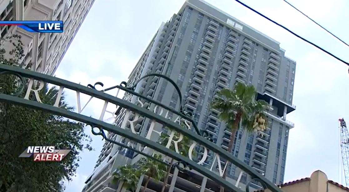 SWAT takes man into custody after reports of him waving gun in downtown ...