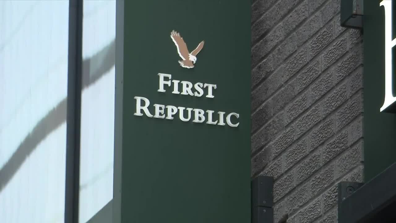 Regulators seize First Republic Bank, sell to Chase WSVN