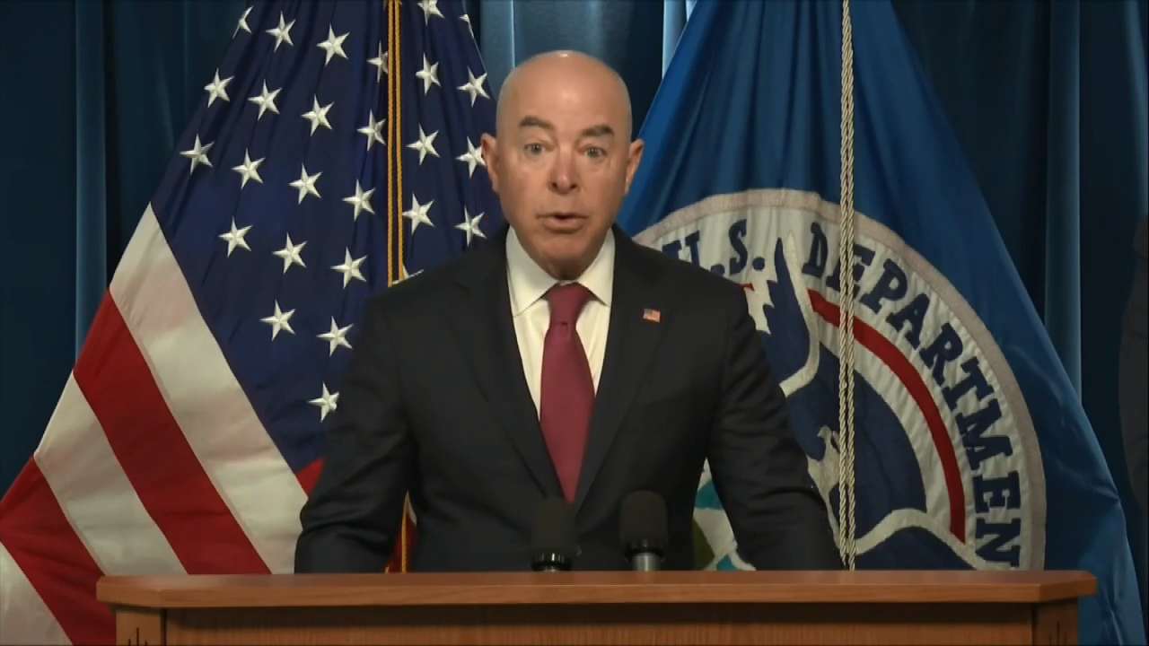 House Republicans set to pass new asylum restrictions as Title 42 ends ...