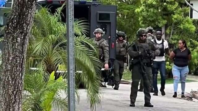 Suspected drug dealer arrested after SWAT situation, shots fired in Miami's Silver Bluff neighborhood draw concerns – WSVN 7News | Miami News, Weather, Sports - Vimarsana News