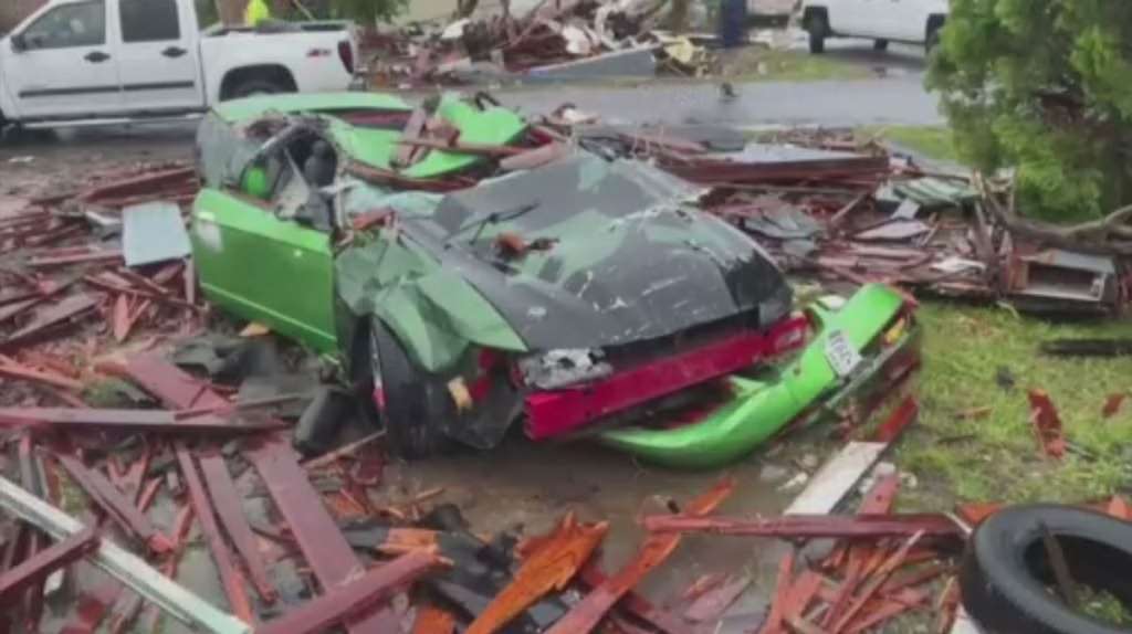 1 killed as tornado hits south Texas near the Gulf coast damaging dozens of homes
