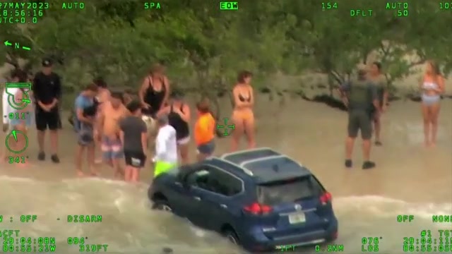 Woman drives into water at New Smyrna Beach park faces DUI charge deputies say Woman drives into water at New Smyrna Beach park faces DUI charge deputies say