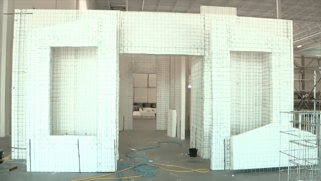 Central Florida business encourages people to install 'Styrofoam' that can withstand Category 5 Hurricane – WSVN 7News | Miami News, Weather, Sports - Vimarsana News