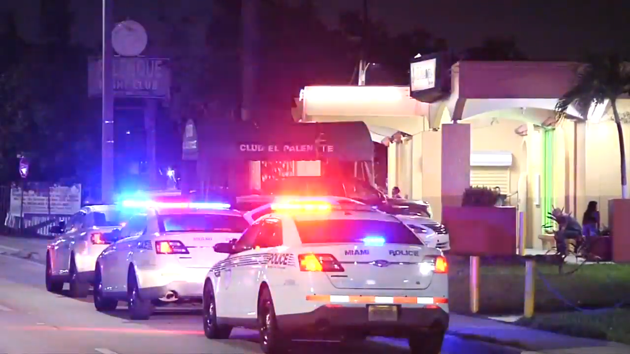 Man critical after overnight shooting outside Miami WSVN