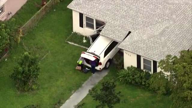 SUV crashes into home in North Miami; no injuries reported - WSVN 7News ...