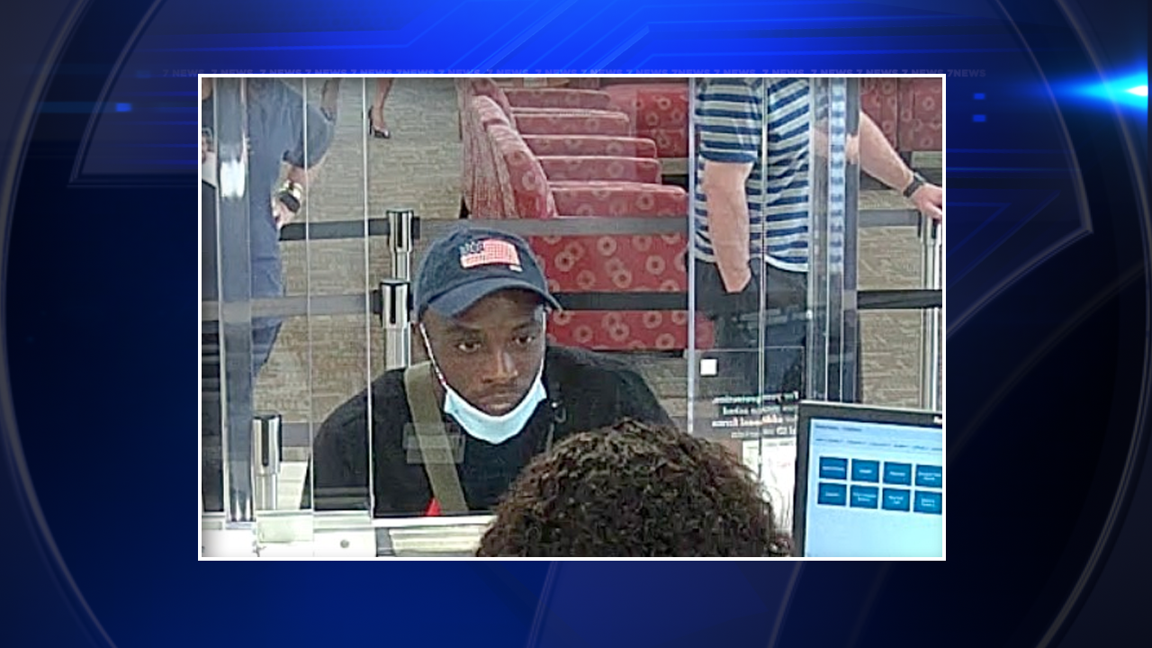 FBI releases photos of Hallandale Beach bank robbery WSVN 7News