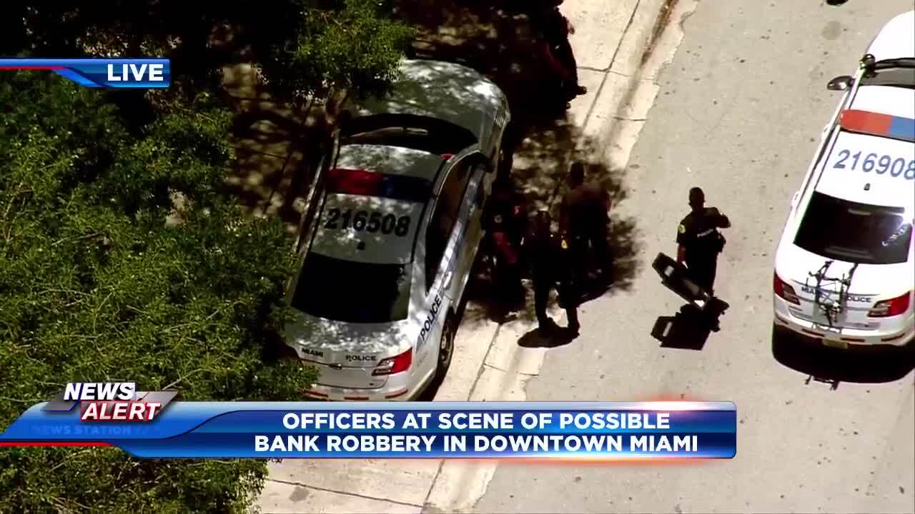 Suspect accused of armed robbery at Bank of America Financial Center in Miami taken into custody – WSVN 7News | Miami News, Weather, Sports