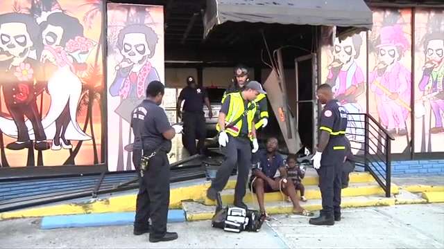 Driver and child OK after SUV crashes into building in Miami - WSVN 7News | Miami News, Weather, Sports - Vimarsana News