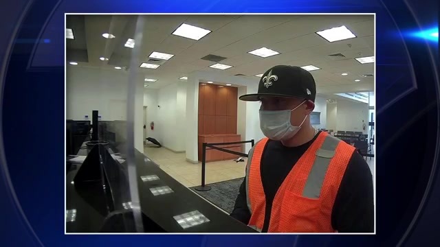 FBI searching for man who robbed Truist Bank in Hialeah - WSVN 7News ...