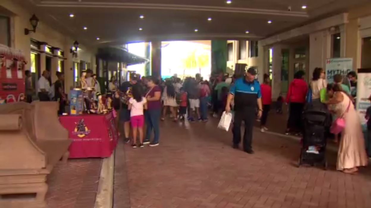 Miami Kids Magazine hosts backtoschool summer bash at Sunset Place  WSVN 7News  Miami News Weather Sports  Fort Lauderdale