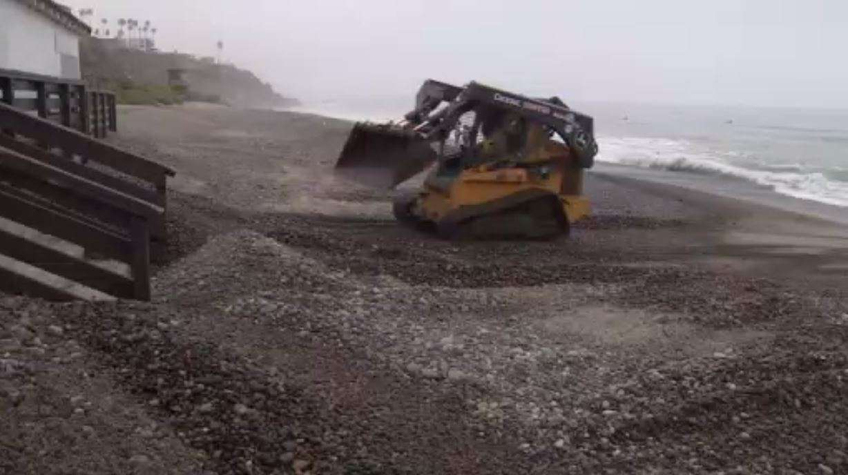Hurricane Hilary downgraded to Category 2 as Mexico and California brace for catastrophic impact - WSVN 7News | Miami News, Weather, Sports - Vimarsana News