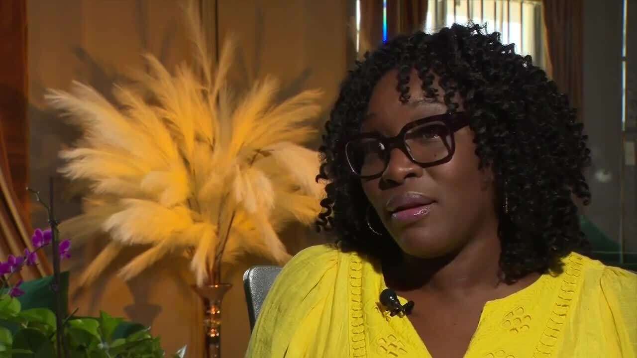 Woman blindsided with bill after being told insurance covered remainder of auto loan after accident 20 years ago - WSVN 7News | Miami News, Weather, Sports - Vimarsana News