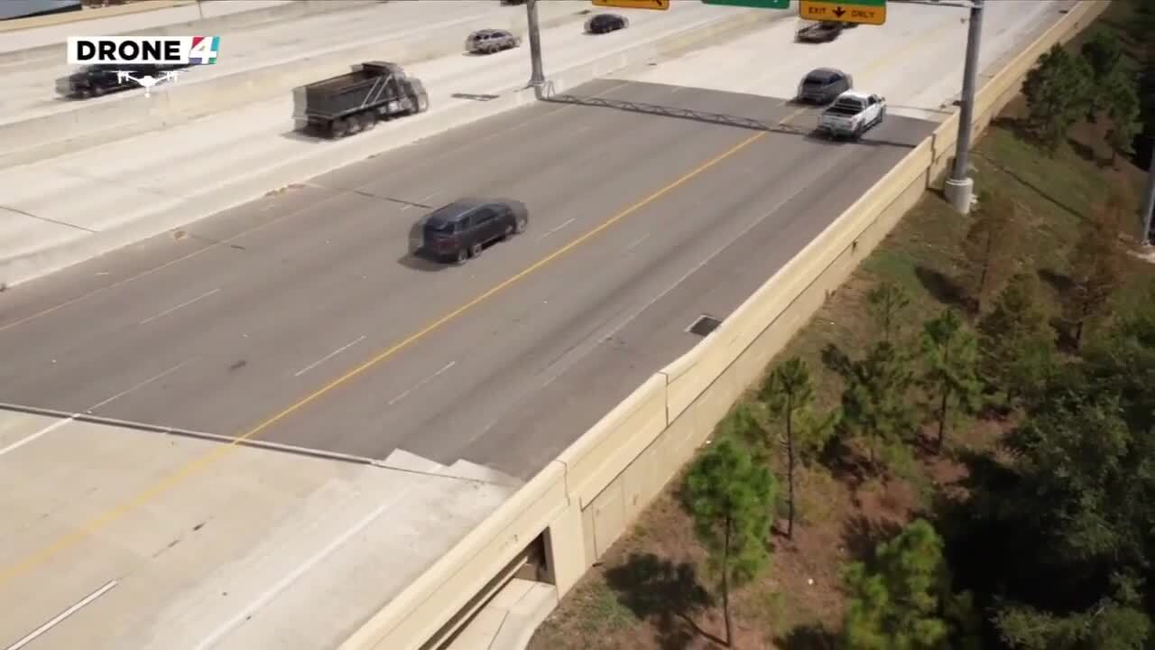 Mysterious yellow line divides Floridas I95 southbound baffling drivers WSVN 7News Miami News Weather Sports Fort Lauderdale Mysterious yellow line divides Floridas I95 southbound baffling drivers WSVN 7News Miami News Weather Sports Fort Lauderdale