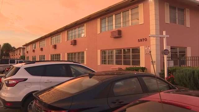 Armed man breaks into Fort Lauderdale apartment, sexually batters woman ...