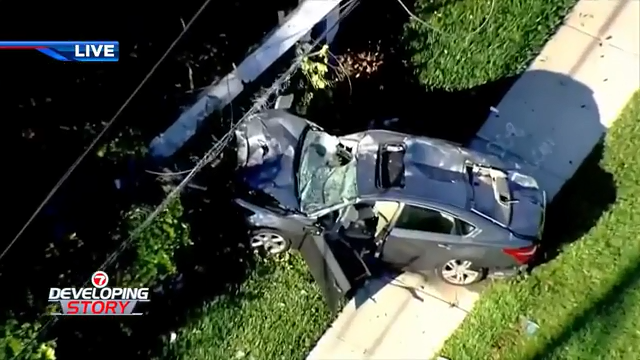 Crash On Pembroke Pines Boulevard Causes Street Closure Power Outage Crash On Pembroke Pines Boulevard Causes Street Closure Power Outage
