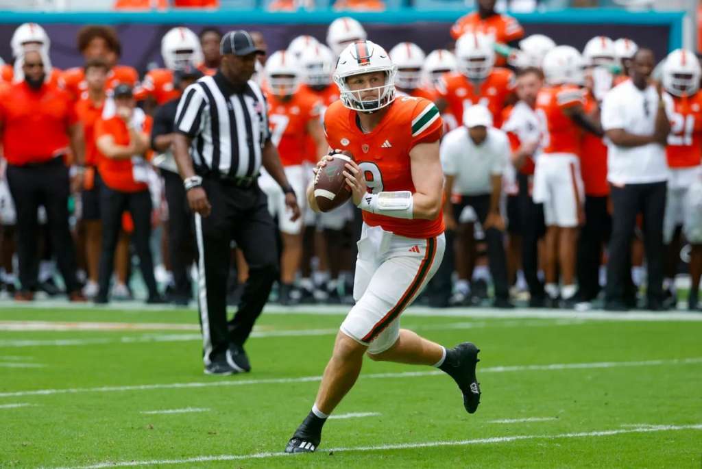 Transfer Portal: Former Duke QB Riley Leonard commits to Notre Dame
