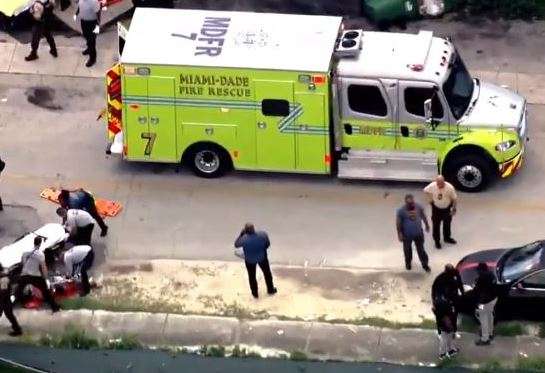3 adults rushed to hospital after shooting in Northwest Miami-Dade; 1 detained - WSVN 7News | Miami News, Weather, Sports - Vimarsana News