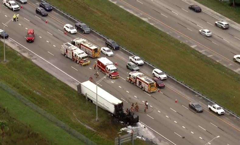 4 NB lanes blocked after vehicle fire on Sawgrass Expressway near I-595 ...