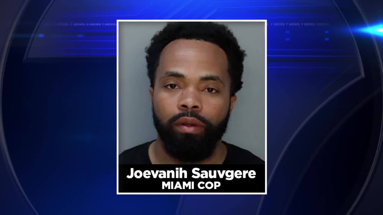 Miami Police officer charged with DUI after being found passed out in car with gun  WSVN 7News  Miami News Weather Sports  Fort Lauderdale Miami Police officer charged with DUI after being found passed out in car with gun  WSVN 7News  Miami News Weather Sports  Fort Lauderdale
