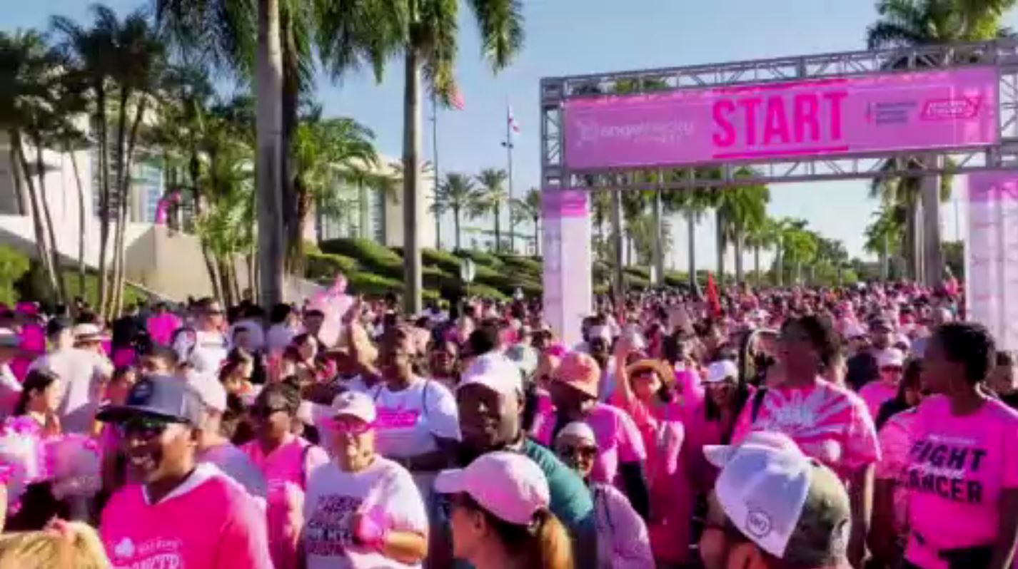 Hundreds at Amerant Bank Arena raise breast cancer awareness in annual