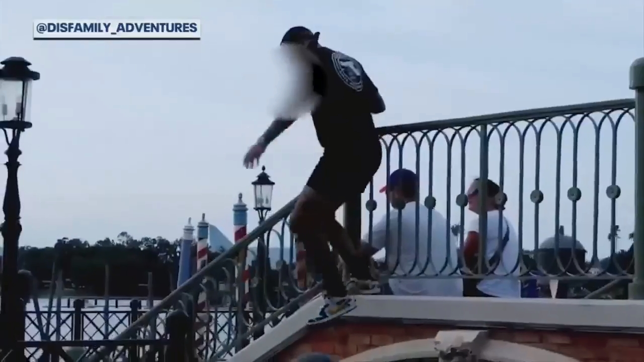 Video shows man leaping into EPCOT waters at Disney World WSVN 7News