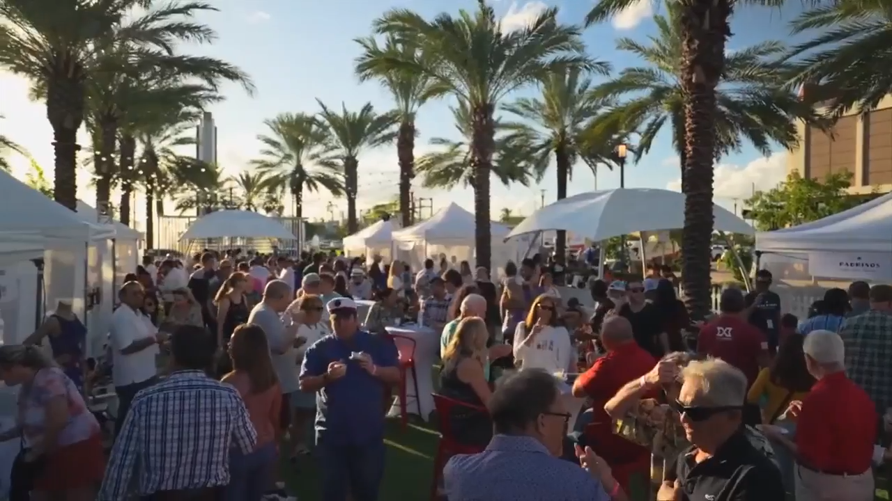 Dania Pointe hosts 2nd annual Food and Wine Festival featuring its top
