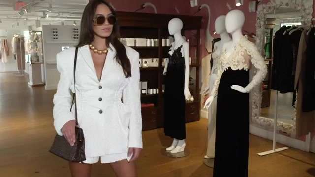 Curio at Faena Bazaar's annual sale lets shoppers strut into holiday season in style — and savings - WSVN 7News | Miami News, Weather, Sports - Vimarsana News