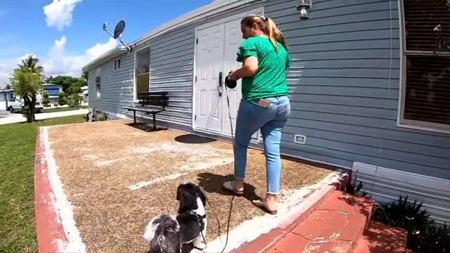 Association taking her mobile home? - WSVN 7News | Miami News, Weather, Sports - Vimarsana News