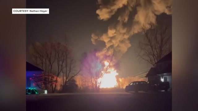 'It sounded like a bomb went off': Residents react after refinery explosion in Michigan - WSVN 7News | Miami News, Weather, Sports - Vimarsana News