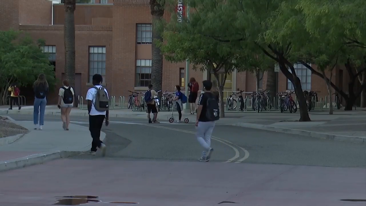 University of Arizona boosting security after 'attempted abduction' of a female student and two other incidents, police say - WSVN 7News | Miami News, Weather, Sports - Vimarsana News