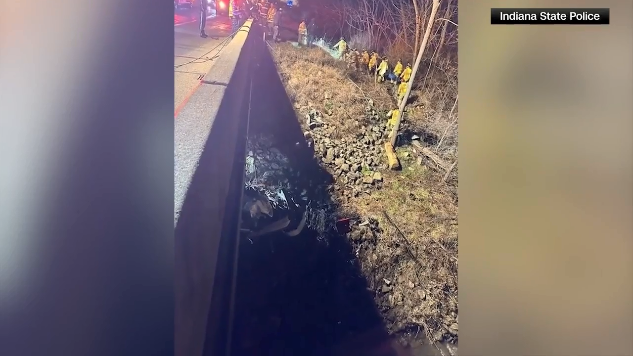Fishermen investigating something shiny led to 'miracle' rescue of Indiana man trapped in crashed truck for days, police say - WSVN 7News | Miami News, Weather, Sports - Vimarsana News