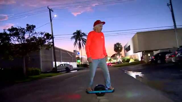 'I'm floating again': South Florida Onewheel group replaces man's stolen electric skateboard amid search for thieves - WSVN 7News | Miami News, Weather, Sports - Vimarsana News