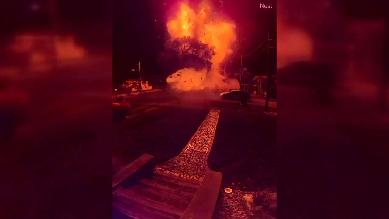 Cleanup efforts underway after gas explosion in West Park injures family of 4 - WSVN 7News | Miami News, Weather, Sports - Vimarsana News