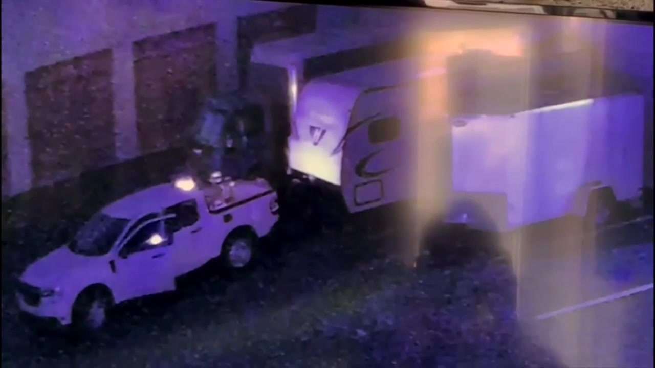 Detectives pursuing leads after surge of thefts hits Oakland Park storage facility - WSVN 7News | Miami News, Weather, Sports - Vimarsana News