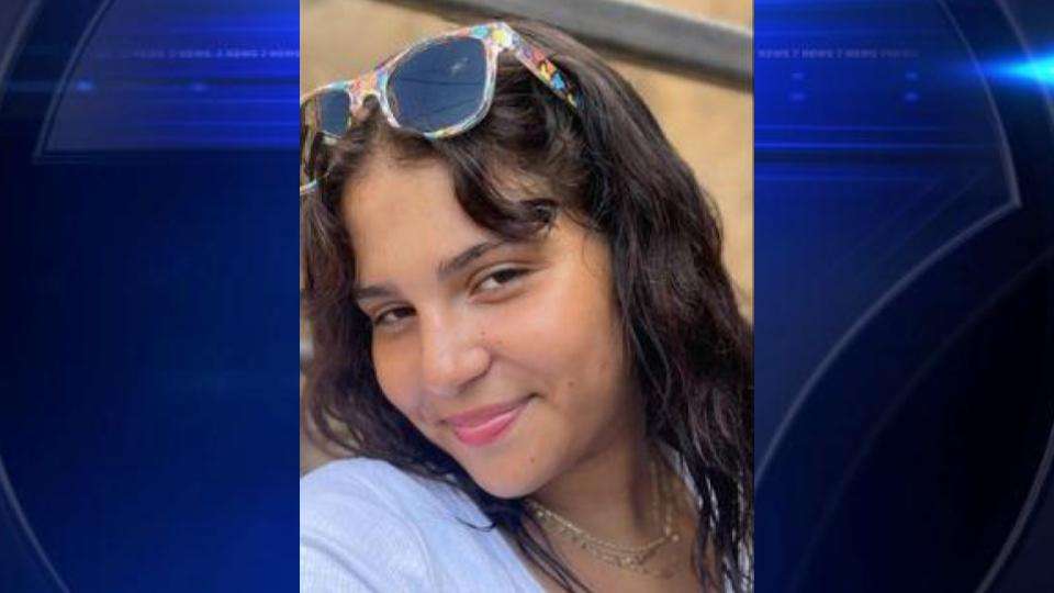 Police searching for 15-year-old girl missing from Miami - WSVN 7News | Miami News, Weather, Sports - Vimarsana News