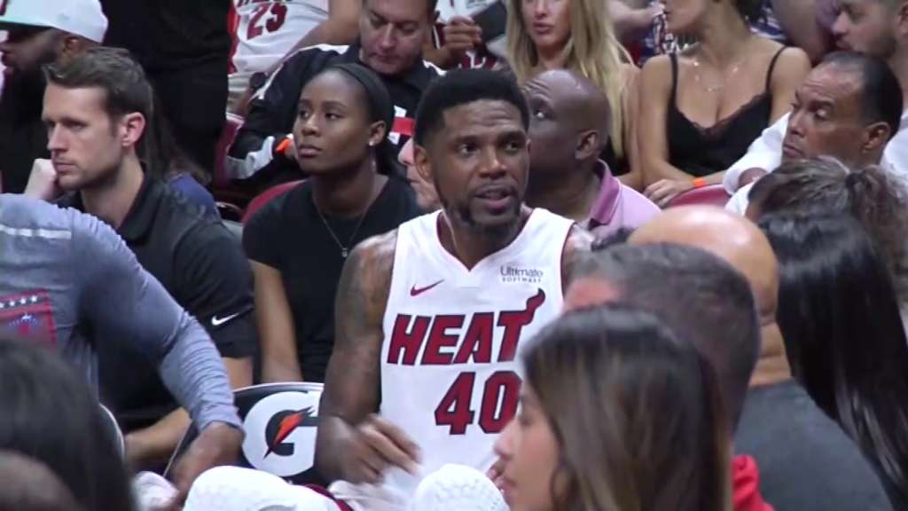 Heat retire Udonis Haslem’s No. 40 jersey. He’s the 6th Miami player to receive the honor – WSVN 7News | Miami News, Weather, Sports