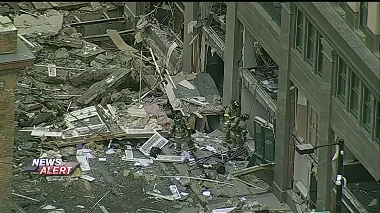 Explosion at historic Texas hotel injures 21 and scatters debris in