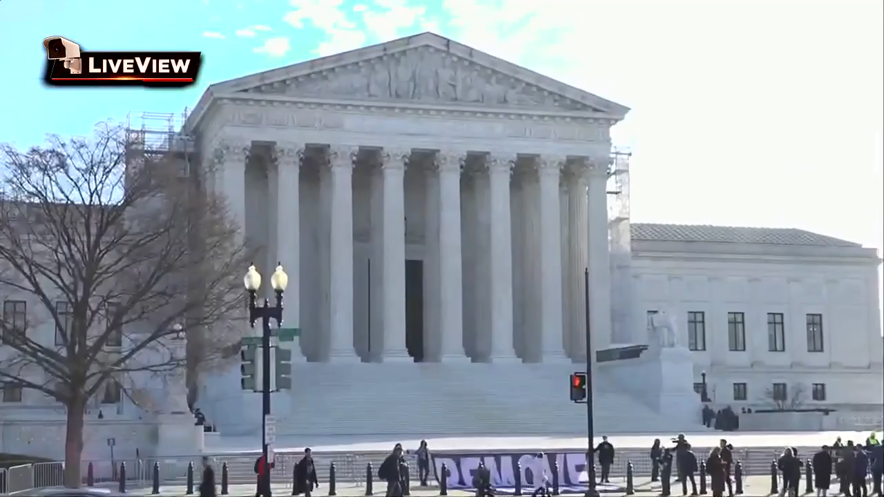 The Supreme Court seems poised to reject efforts to kick Trump off the ballot over the Capitol riot - WSVN 7News | Miami News, Weather, Sports - Vimarsana News