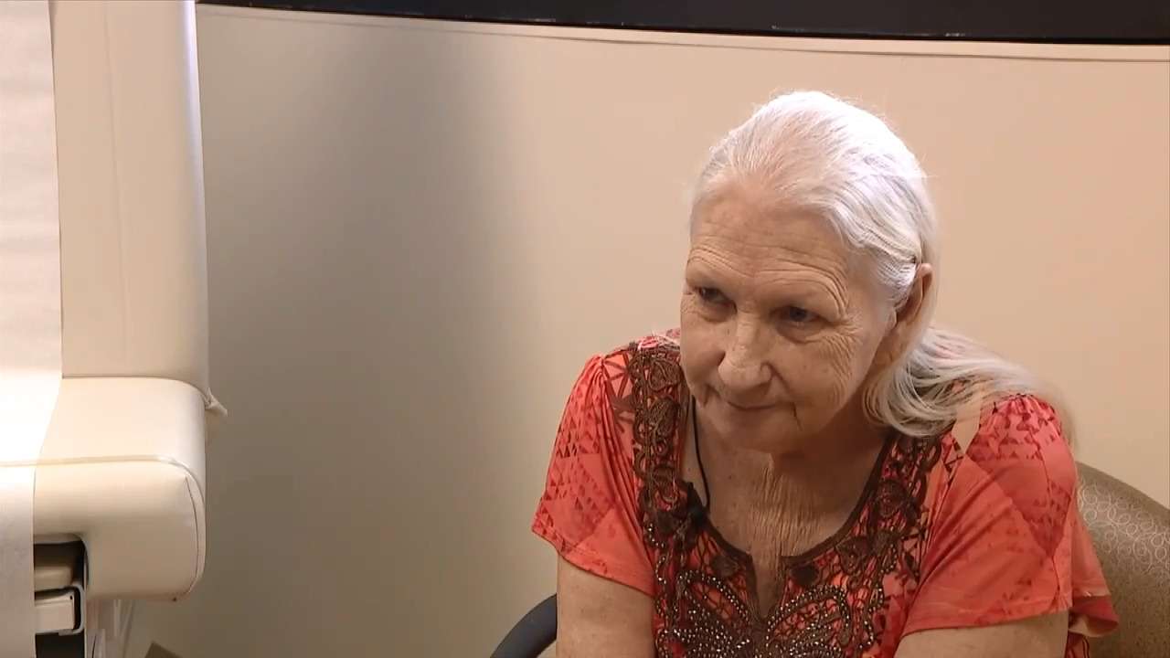 Florida woman diagnosed with lung cancer after bull attack sends her to hospital - WSVN 7News | Miami News, Weather, Sports - Vimarsana News