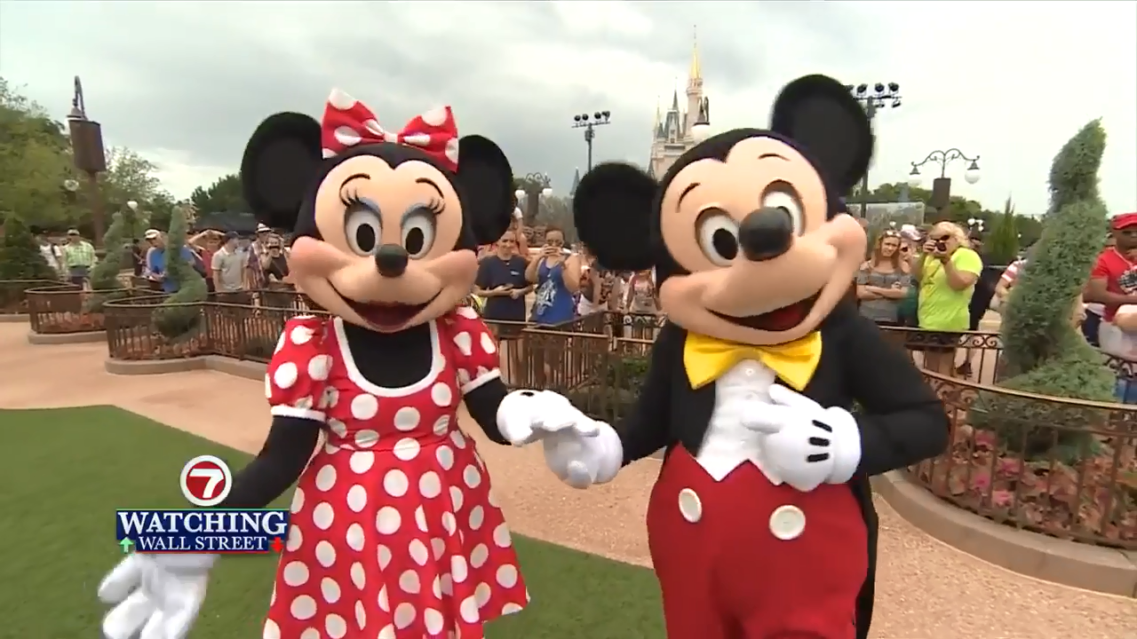 California Disney characters are unionizing decades after Florida peers. Hollywood plays a role - WSVN 7News | Miami News, Weather, Sports - Vimarsana News