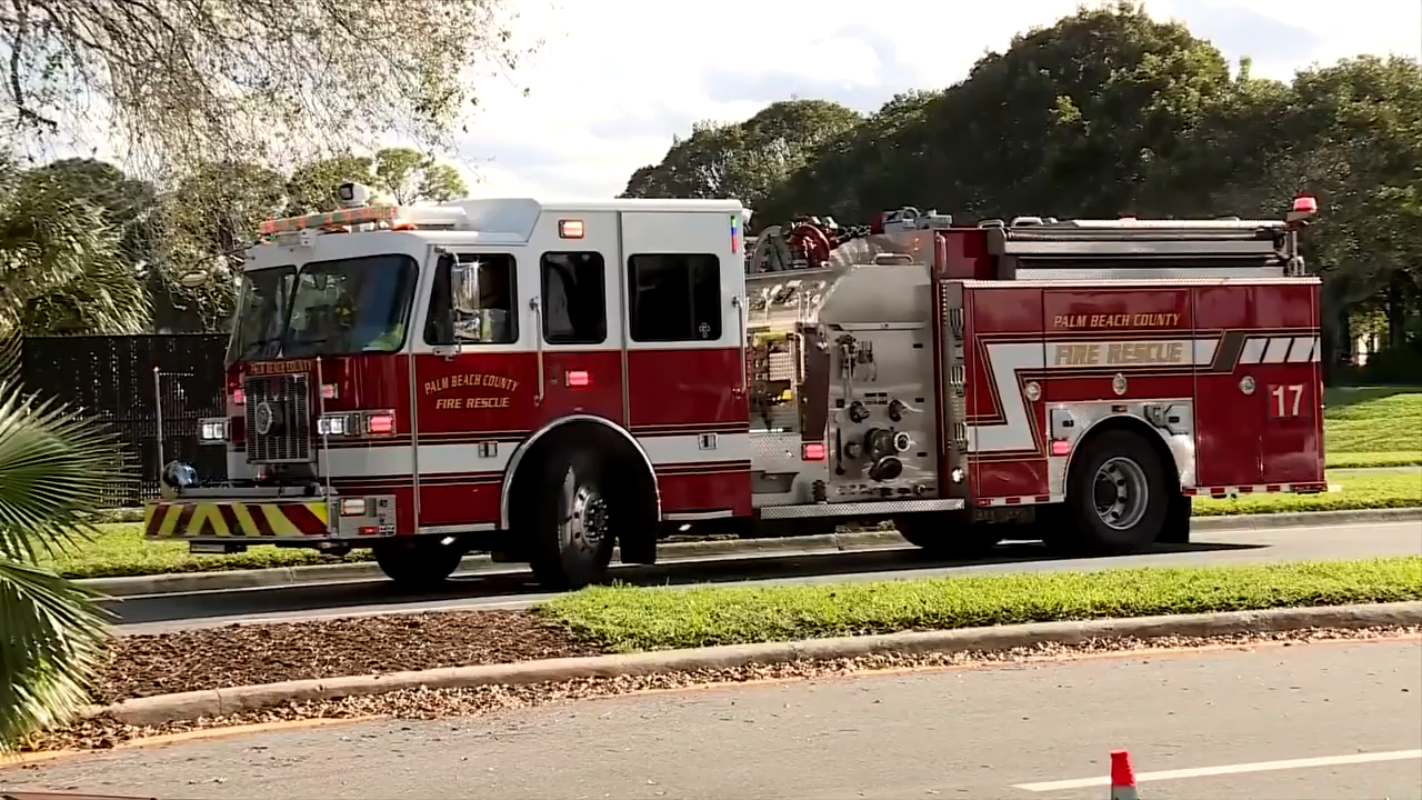 Fight, pepper spray incident at high school in Palm Beach County sends dozens to hospitals - WSVN 7News | Miami News, Weather, Sports | Fort Lauderdale
