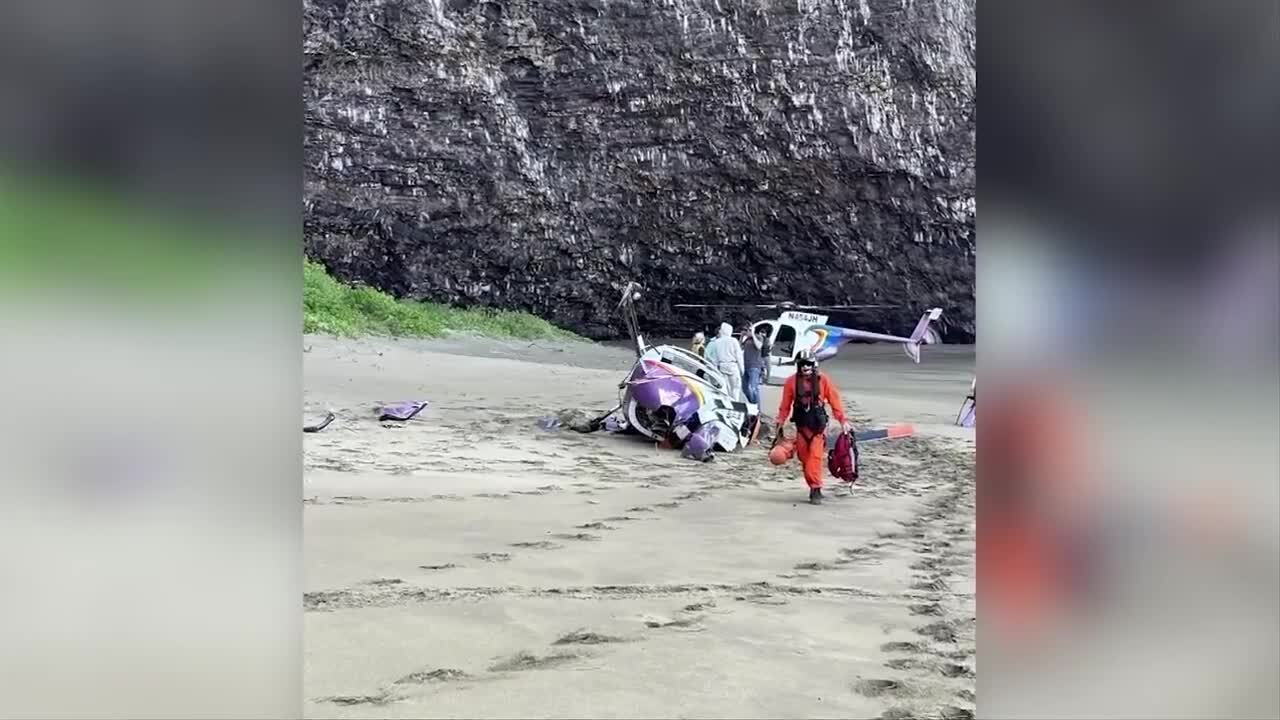 1 person injured when Hawaii tour helicopter crashes on remote Kauai