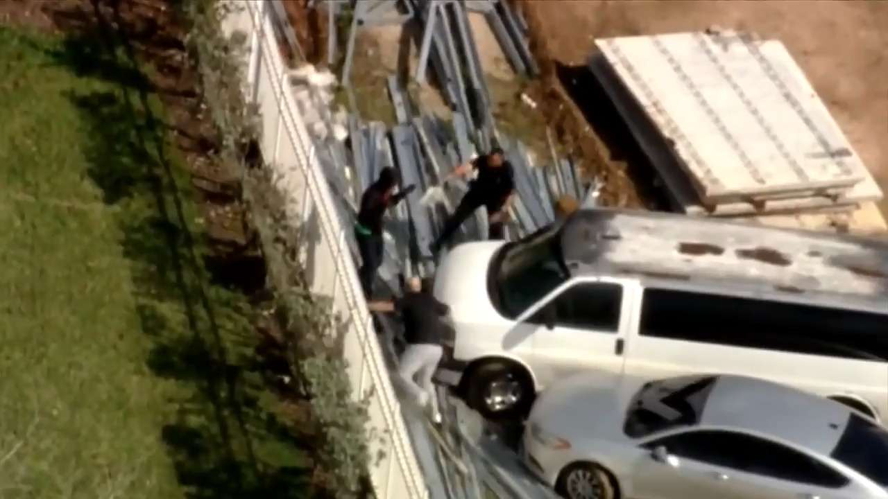 Police pursuit ends in Florida City; 17-year-old in custody - WSVN ...