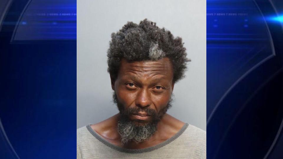 Miami Beach Police arrest suspect in attempted strong-arm robbery; charged with assaulting officer – WSVN 7News | Miami News, Weather, Sports