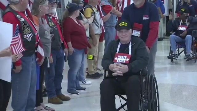 Honor Flight South Florida flies veterans from FLL to DC to visit memorials – WSVN 7News | Miami News, Weather, Sports | Fort Lauderdale