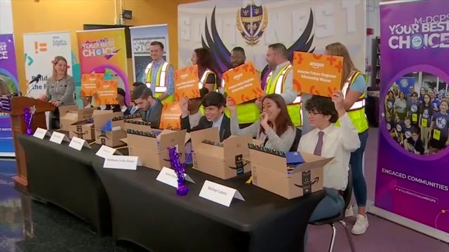 7 Miami high school seniors receive Amazon Future Engineer college scholarship – WSVN 7News | Miami News, Weather, Sports