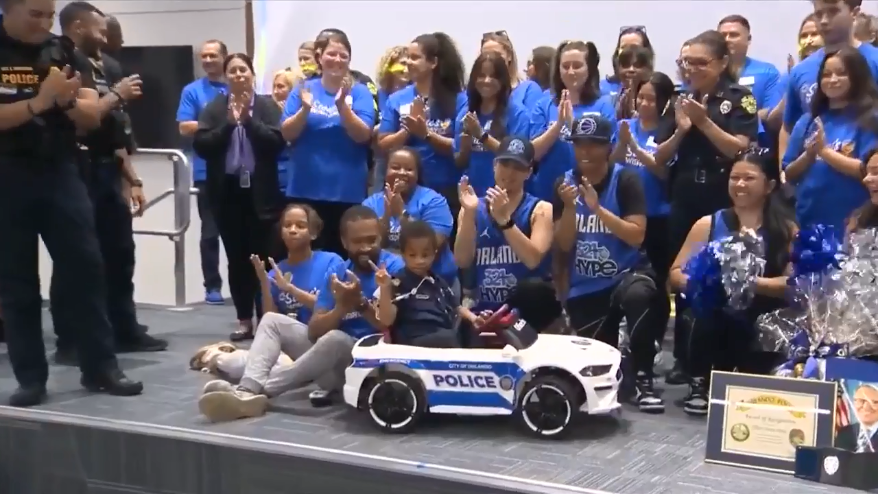 4-year-old boy becomes honorary police officer for a day in Orlando - WSVN 7News | Miami News, Weather, Sports - Vimarsana News