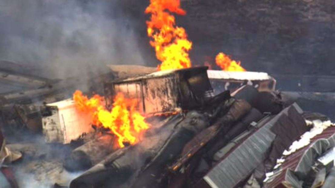 Evacuations ordered after dozens of train cars derailed near New Mexico state line, some carrying propane - WSVN 7News | Miami News, Weather, Sports - Vimarsana News