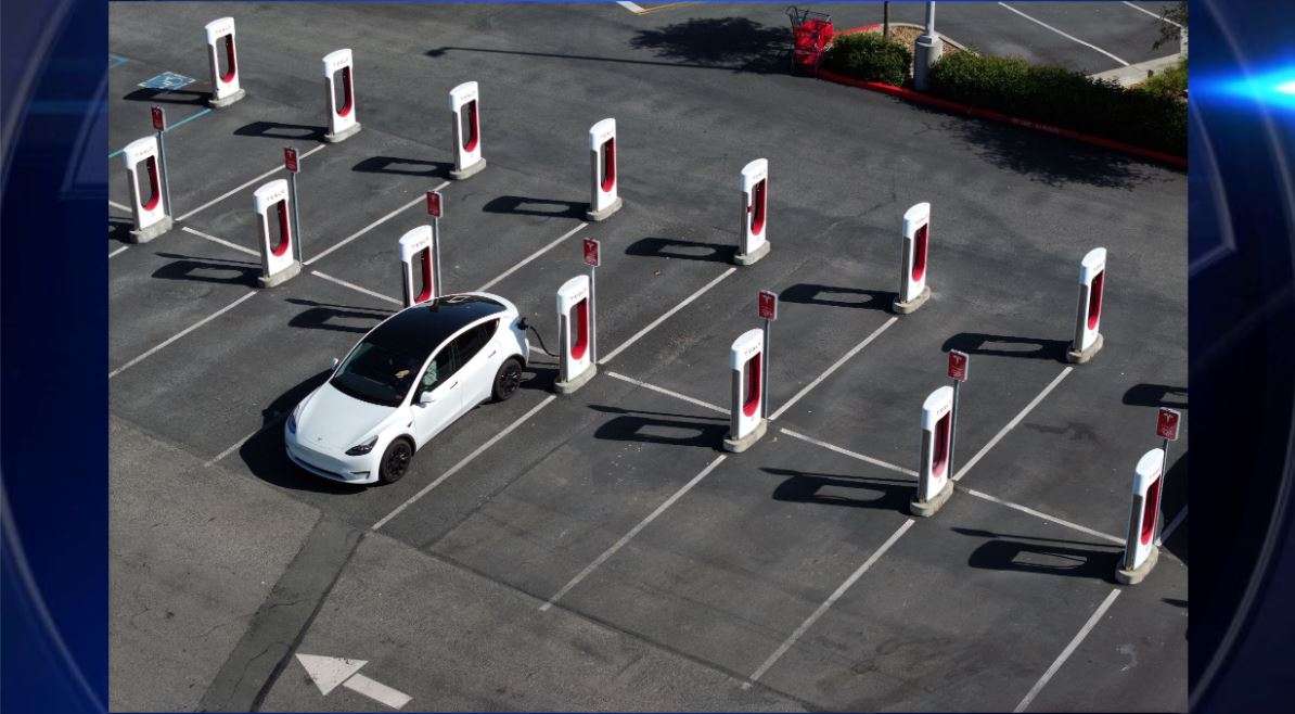 Musk just slashed Tesla's Supercharger team. What does that mean for America's EV network? - WSVN 7News | Miami News, Weather, Sports - Vimarsana News